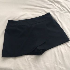 Guess skort🖤🖤